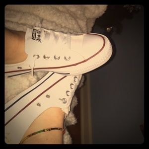 White Converse all star low tops slip ons